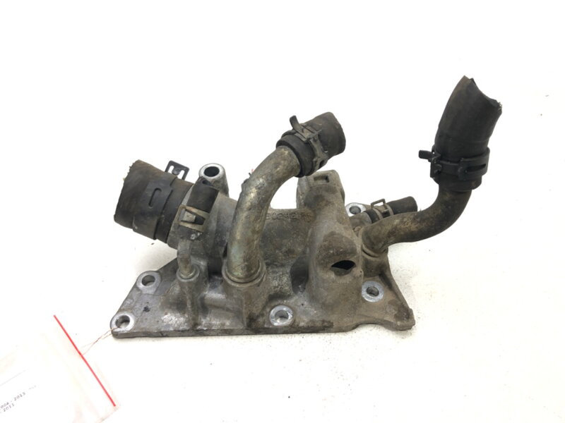 Nátrubek vody Nissan Tiida Liftback (C11) 2004 - 2013