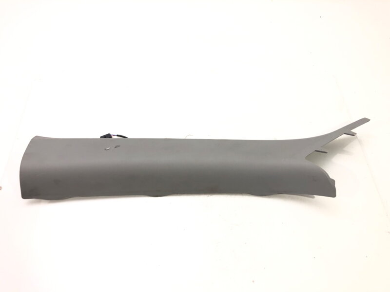 Kryt sloupku Chevrolet Camaro 2015 - 2022 84019939