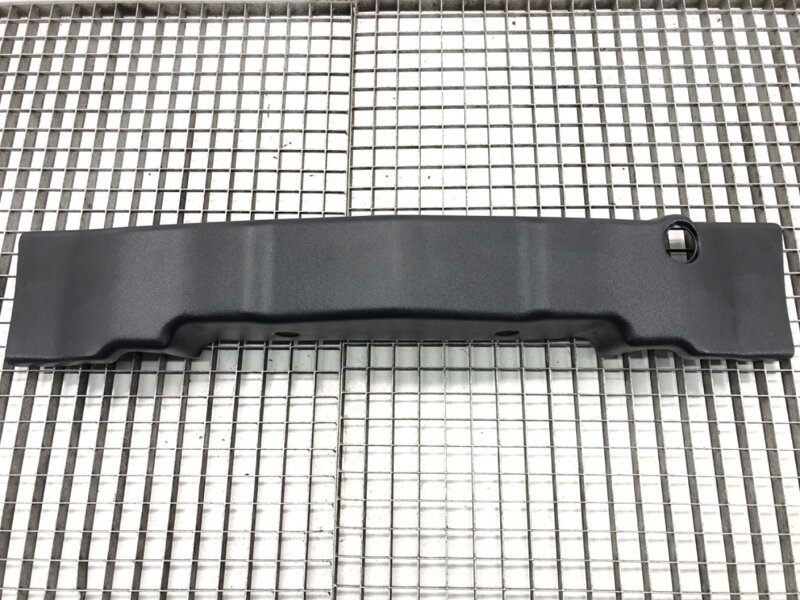 Kryt horní čela předního Chevrolet Camaro 2015 - 2022