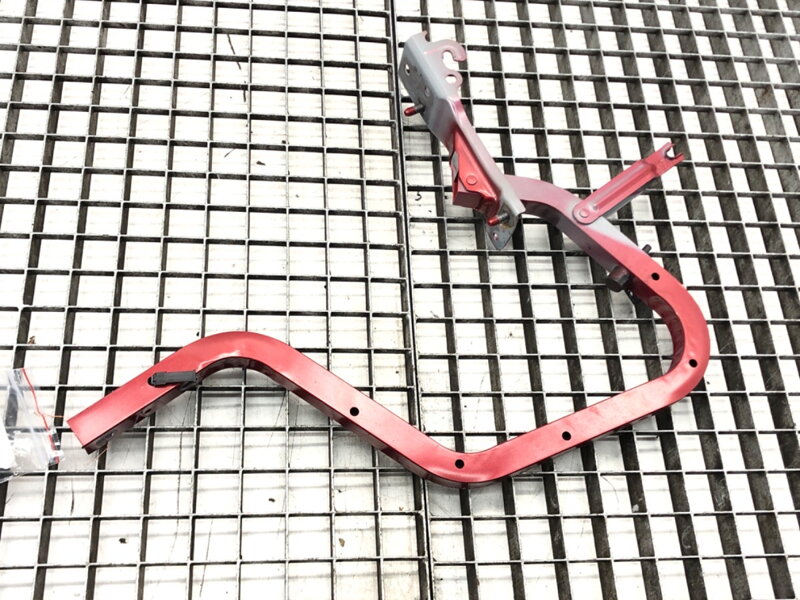 Pant víka kufru zadní levý Mazda 6 Sedan (GJ, GL) 2012 - 2022