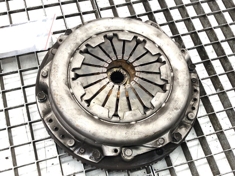 Kompletní spojka Toyota Corolla Verso (ZER_, ZZE12_, R1_) 2004 - 2009