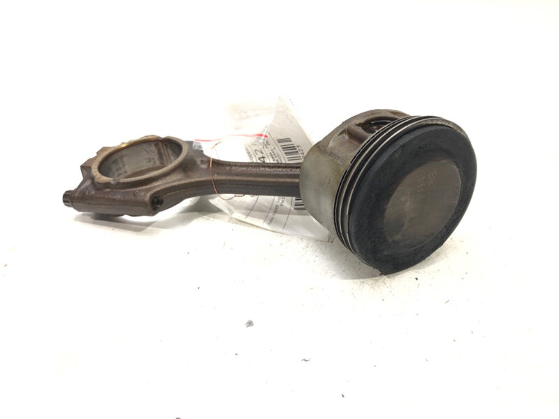 Píst S ojnicí Volvo V70 II (285) 1999 - 2008 B5204T5