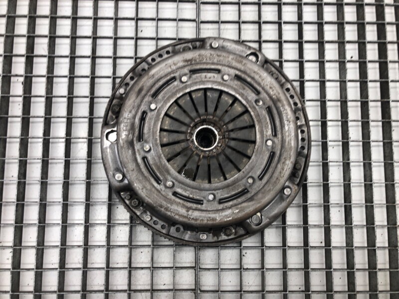 Kompletní spojka Mercedes-benz Vito Autobus (W639) 2003 - 2022 3082001792