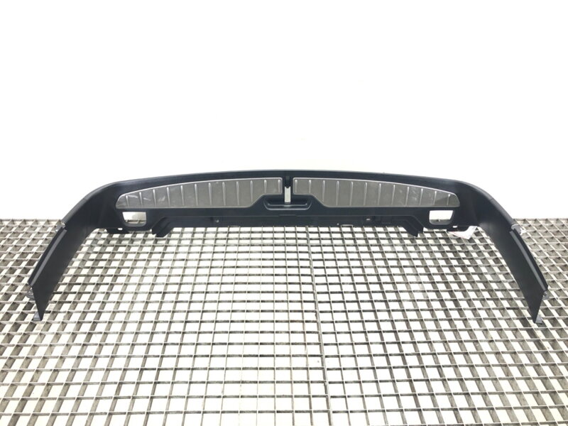 Kryt prahu kufru BMW 5 Touring (F11) 2009 - 2017 9168470