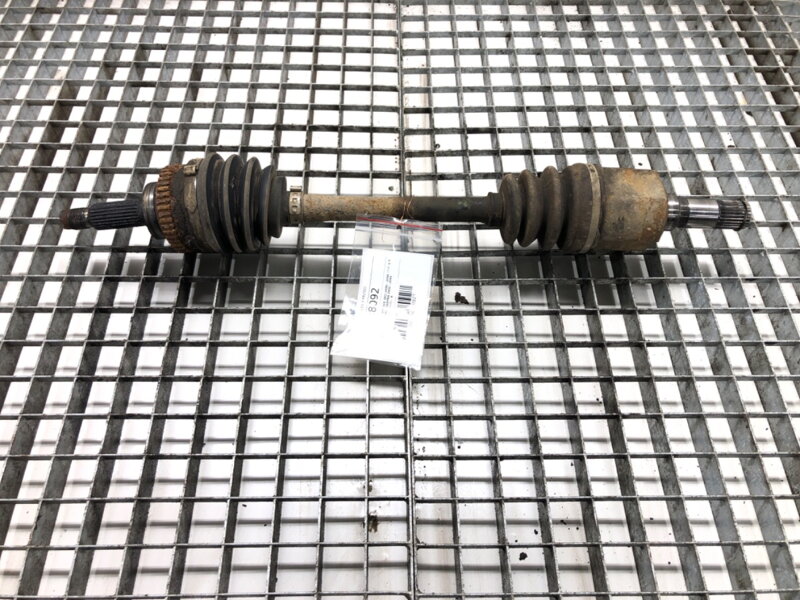 Poloosa levá přední KIA RIO I Liftback (DC) 2000 - 2006