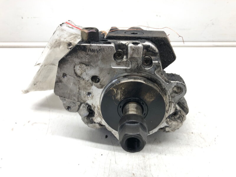 Vstřikovací čerpadlo BMW 3 Kabriolet (E93) 2006 - 2013 7798333