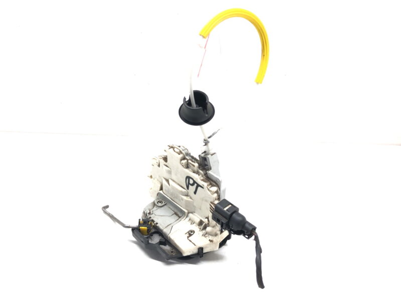 Zámek dveří pravý zadní Seat Exeo (3R2) 2008 - 2013 8E0839016AB