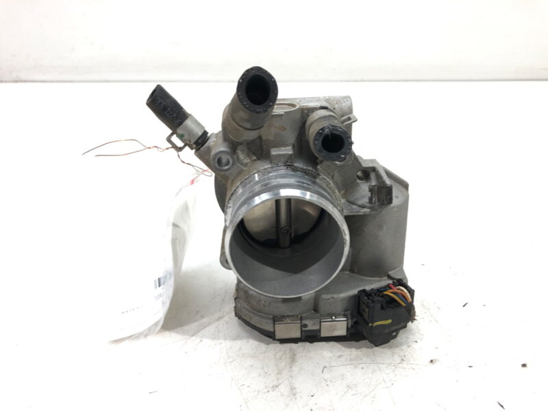 Škrticí klapka Hyundai IX20 (JC) 2010 - 2022 35100-2B152