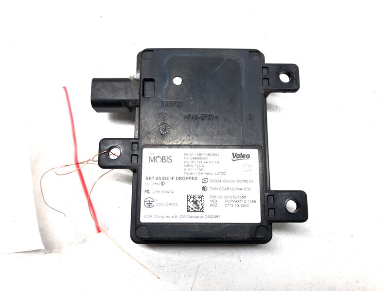 Čidlo mrtvého pole KIA Sportage IV (QL, QLE) 2015 - 2022 D995850001