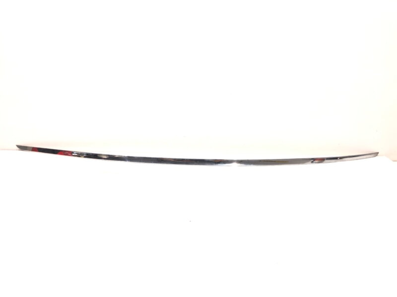 Lišta víka kufru zadní Mercedes-benz Class S (W221) 2005 - 2013 A2217580181