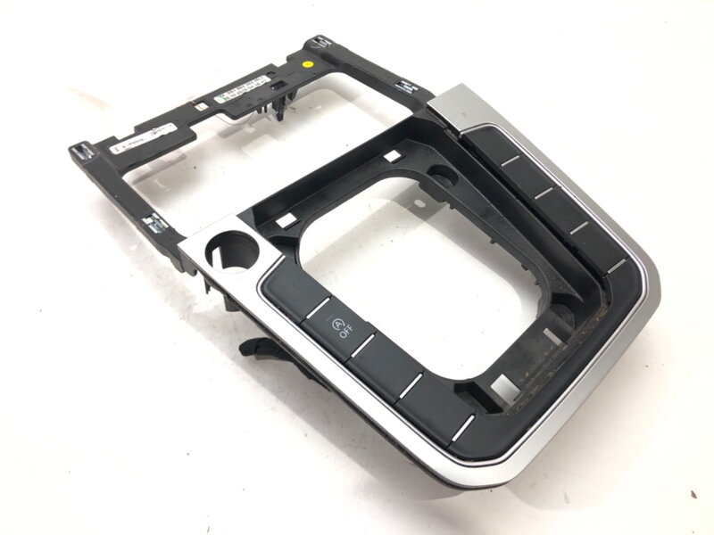 Rámeček tunelu VW Passat B8 (3G2, CB2) 2014 - 2022 3G1864263