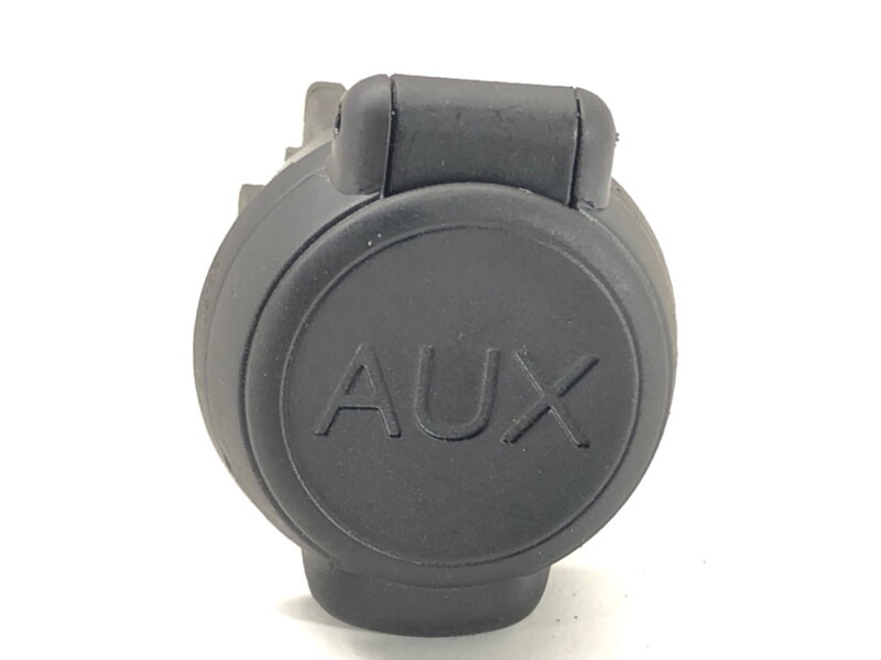 Zásuvka / uložení USB Peugeot 508 I (8D_) 2010 - 2018 96645227XT