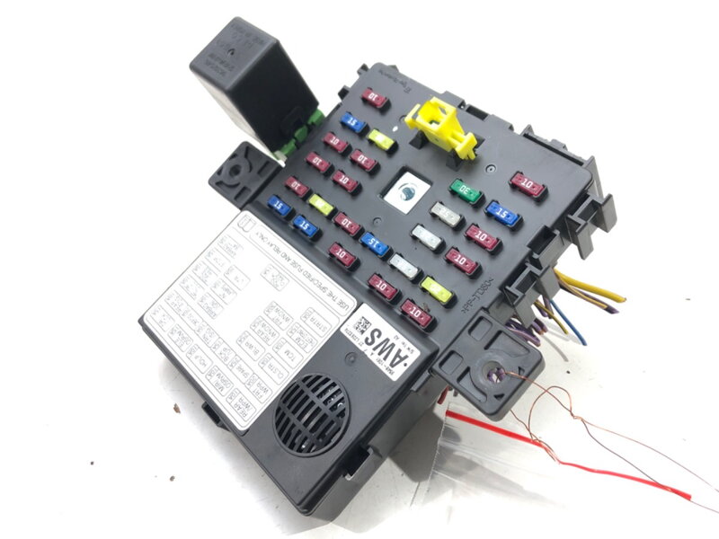 Pojistková skříňka Chevrolet Spark (M300) 2009 - 2022