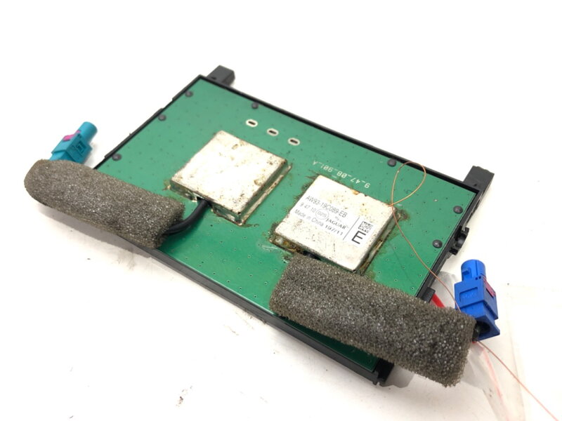 Zesilovač anténní Jaguar XJ (X351) 2009 - 2022 AW93-19C089-EB