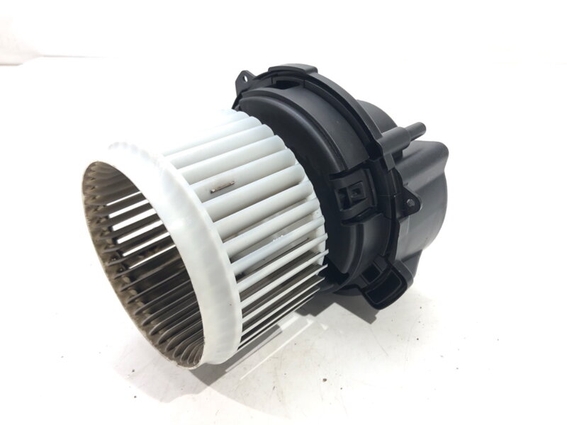 Ventilátor topení Renault Clio V (B7_) 2019 - 2022 5930EQ