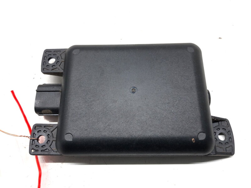 Senzor radar pravý zadní Suzuki SX4 S-cross (JY) 2013 - 2022 3F500-63T00