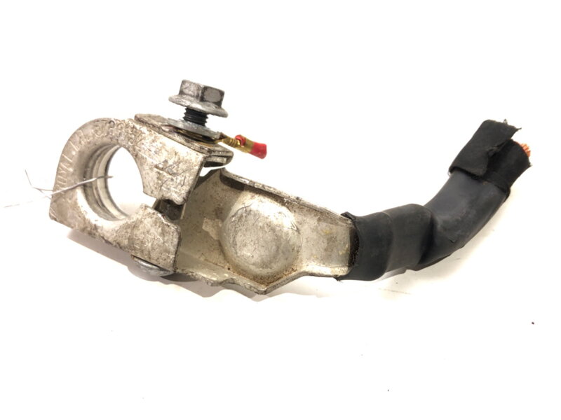 PÓL / svorka (BATERIE) plusová Ford Mondeo V Sedan (CD) 2012 - 2022