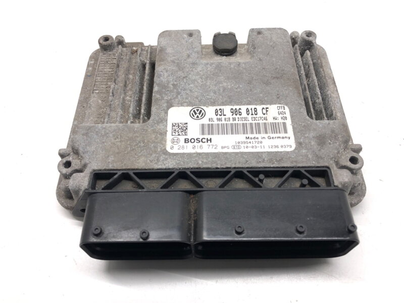 Řídicí jednotka motoru Skoda Superb II Kombi (3T5) 2009 - 2015 03L906018CF 0281016772