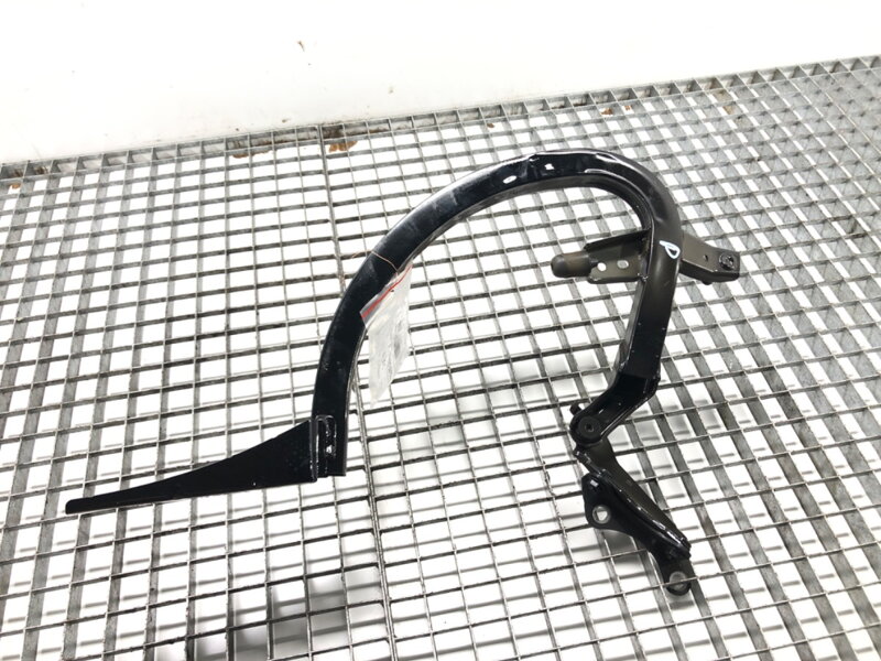 Pant víka kufru pravý zadní Audi A6 C7 (4G2, 4GC) 2010 - 2018 4G5827302B