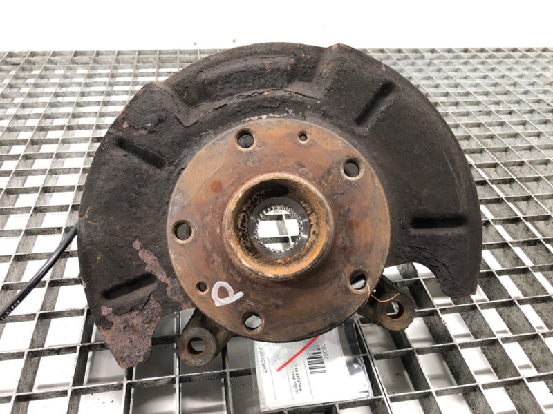 Otoč pravá přední Fiat Sedici (189_) 2006 - 2014