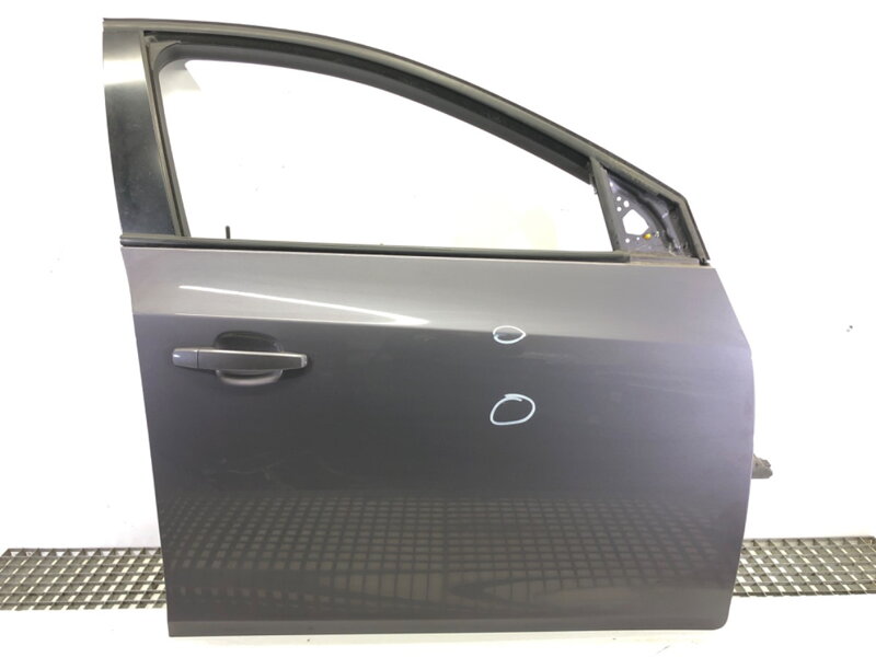 Dveře pravé přední Chevrolet Cruze Station Wagon (J308) 2012 - 2022