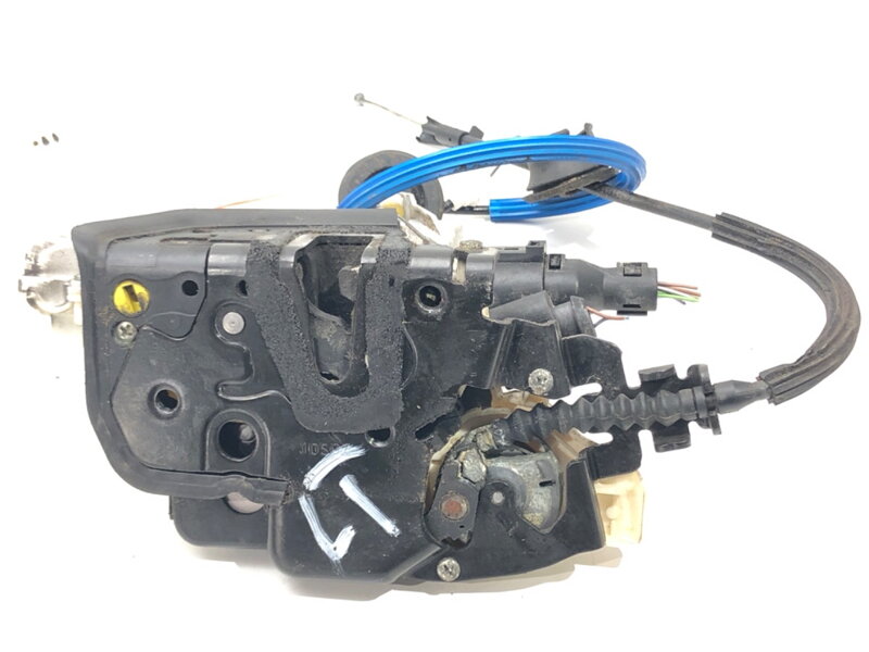 Zámek dveří levý zadní Audi A8 D3 (4E2, 4E8) 2002 - 2010 4E0839015AA