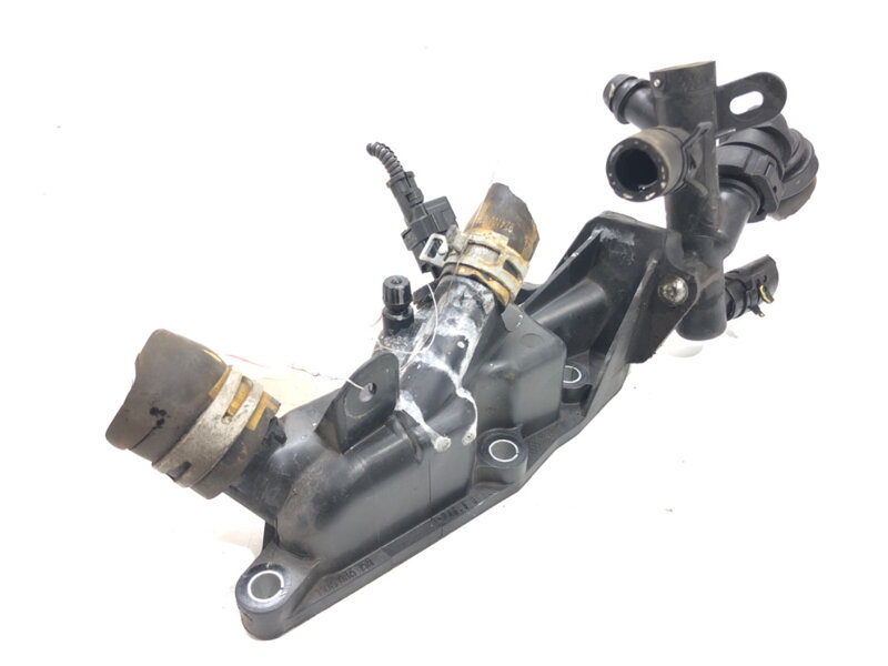 Hlavní potrubí vody Dacia Sandero II 2012 - 2022 110608635R