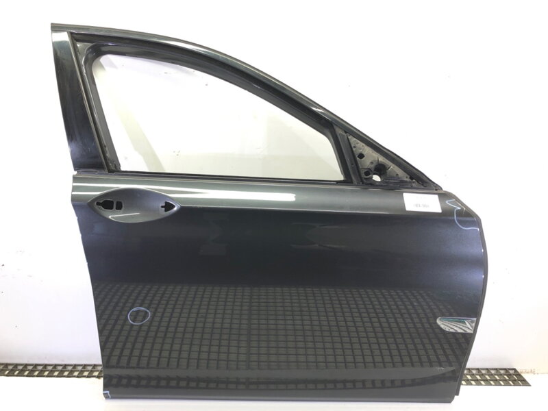 Dveře pravé přední BMW 7 (F01, F02, F03, F04) 2008 - 2015