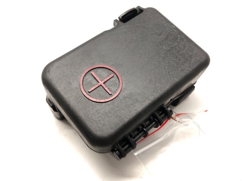 PÓL / svorka (BATERIE) plusová KIA CEE ' D (JD) 2012 - 2018 91851-A2240