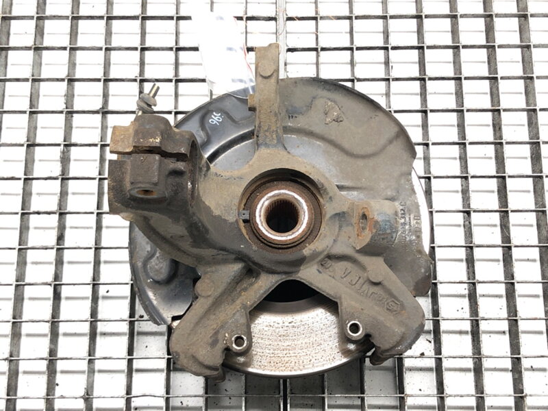 Otoč pravá přední Skoda Fabia III Kombi (NJ5) 2014 - 2022