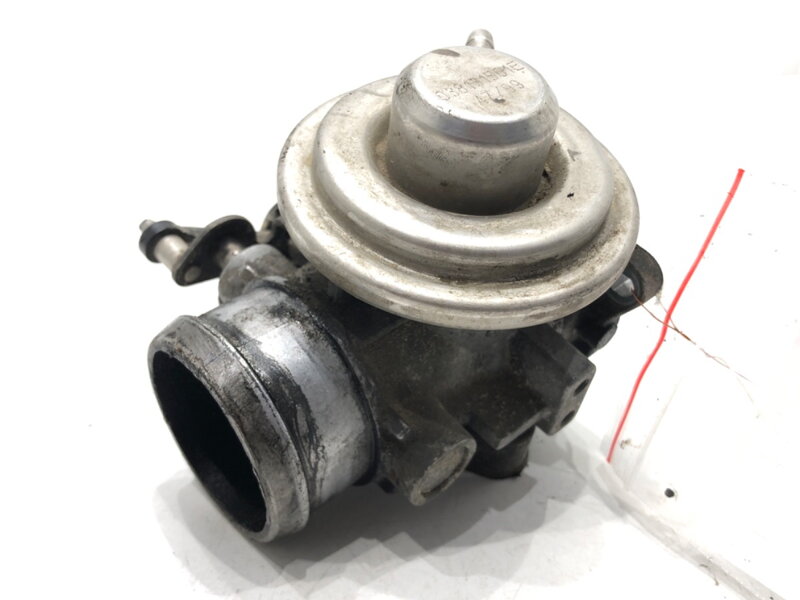 Škrticí klapka Seat Leon (1M1) 1999 - 2006 038129637