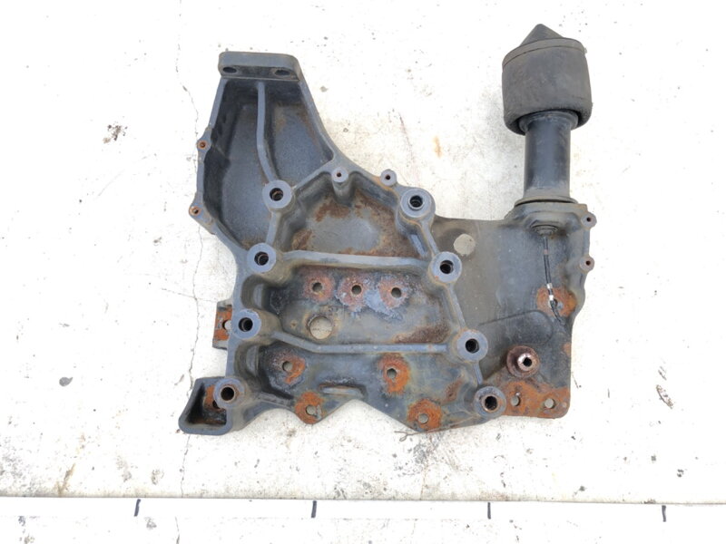 Konzole rámu přední levý Renault Trucks Magnum 1990 - 2022 5010574081