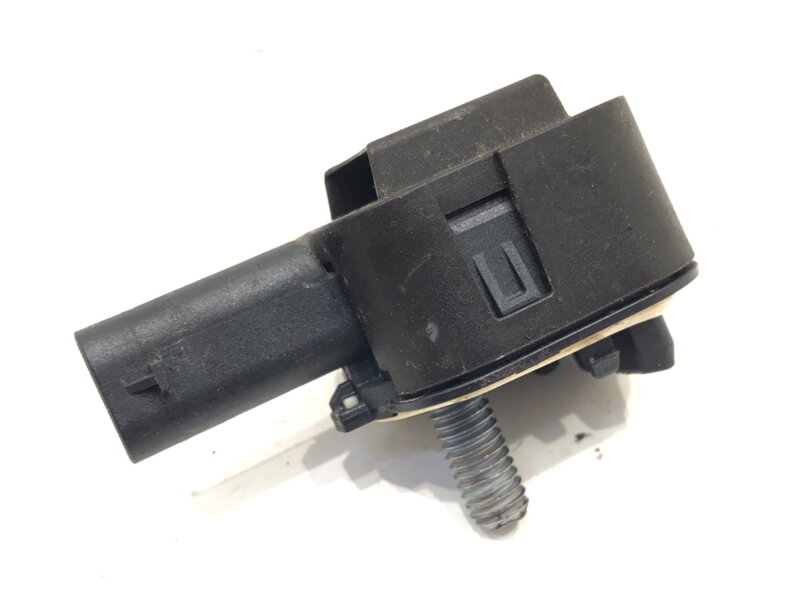 Čidlo nárazu BMW 5 Touring (F11) 2009 - 2017 9224178