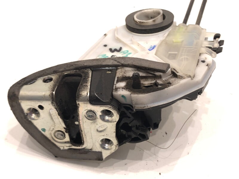 Zámek dveří levý zadní Toyota Aygo (_B4_) 2014 - 2022