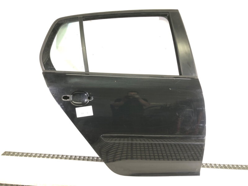 Dveře pravé zadní VW Golf V (1K1) 2003 - 2010