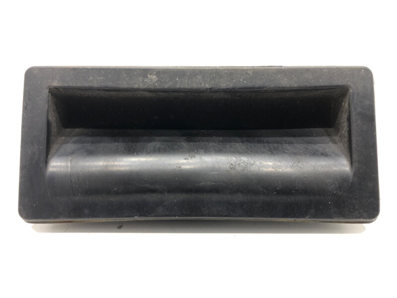 Klika víka kufru zadní Audi A4 B8 Avant (8K5) 2007 - 2015 5N0827566B