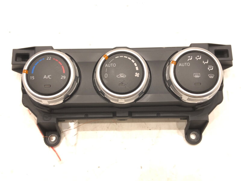 Panel ovládání ventilace Mazda 2 (DL, DJ) 2014 - 2022 DA6C61190C