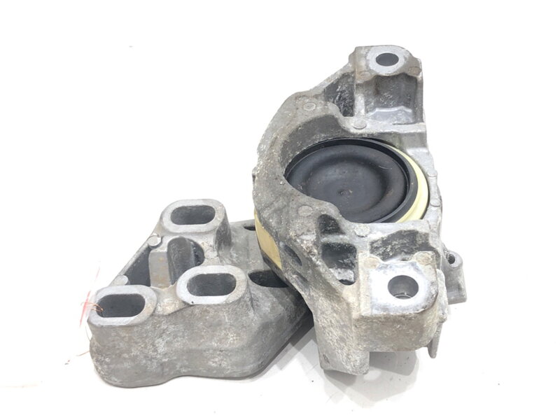 Polštář motoru Mercedes-benz Class B Sports Tourer (W246, W242) 2011 - 2018 A24624002