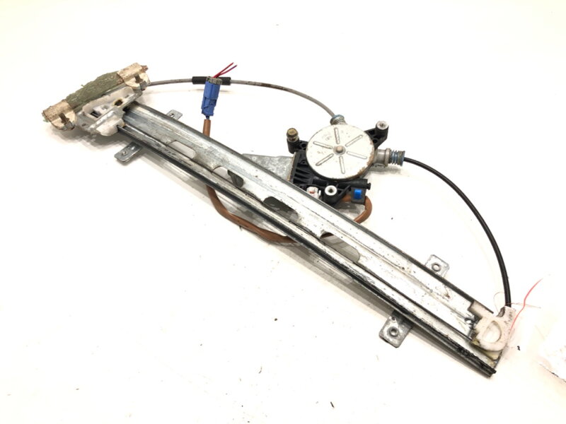 Stahovačka okna pravá přední Honda Civic VII Sedan (ES, ET) 2000 - 2006