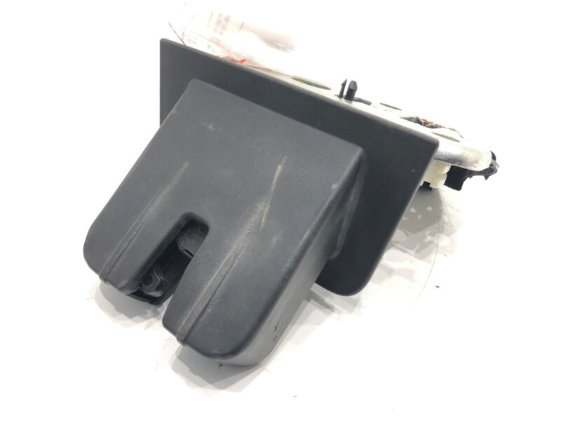 Zámek víka kufru zadní Audi A6 C7 Avant (4G5, 4GD) 2011 - 2018