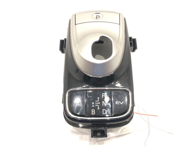 Rámeček změny převodů Mitsubishi Outlander III (GG_W, GF_W, ZJ, ZL, ZK) 2010 - 2022