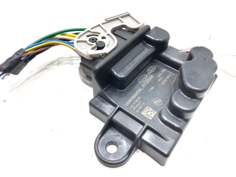 Modul čerpadla paliva KIA Stinger (CK) 2017 - 2022 33040-J5000