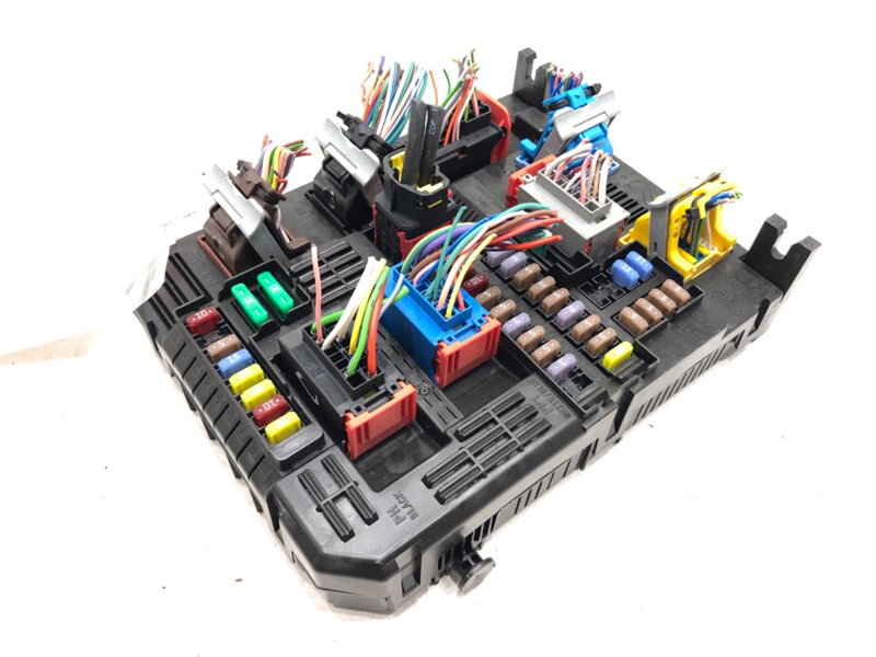 Modul BSI Citroen C4 III (BA_, BB_, BC_) 2020 - 2022 9832881080