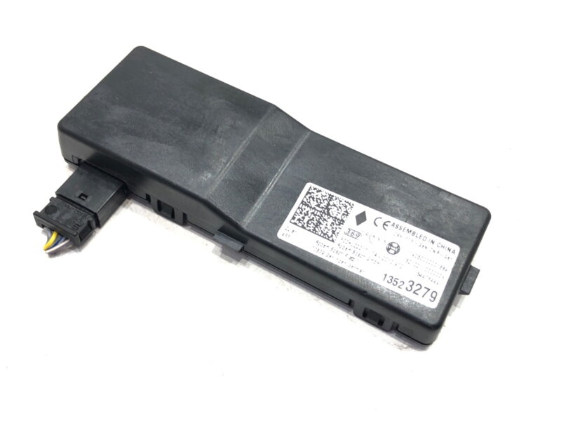 Modul antény Opel Corsa E (X15) 2014 - 2022 13523279