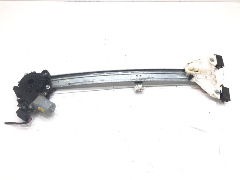 Stahovačka okna pravá přední Honda Civic X Coupe 2016 - 2022 CM0937900