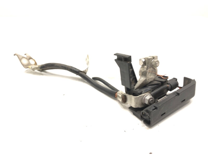 PÓL / svorka (BATERIE) mínusová Toyota Corolla Sedan (_E21_) 2019 - 2022