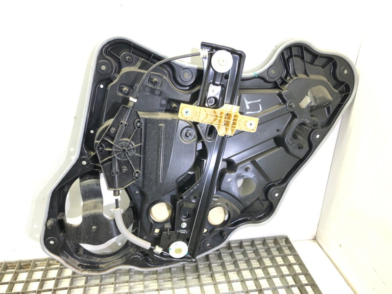 Stahovačka okna levá zadní Jeep Compass (MP, M6) 2016 - 2022 00521773670