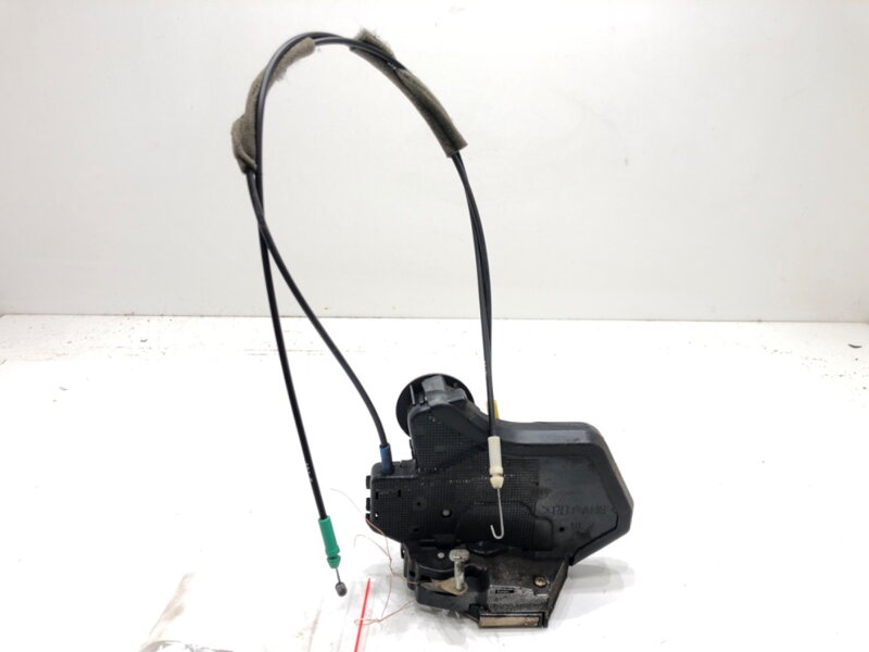 Zámek dveří levý zadní Toyota Corolla Verso (ZER_, ZZE12_, R1_) 2004 - 2009