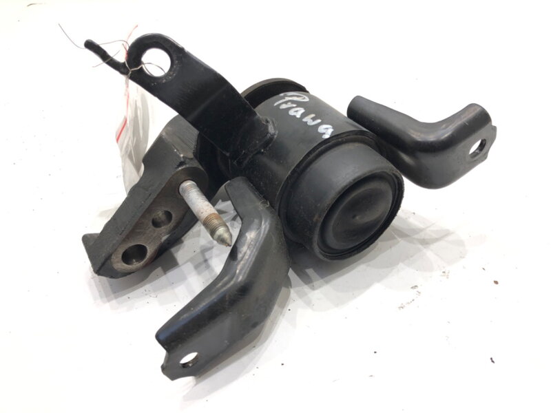 Polštář motoru Toyota Yaris (_P13_) 2010 - 2022