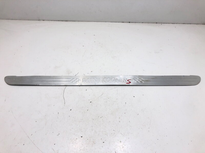 Lišta lišta prahu přední pravá Mini Mini (F56) 2013 - 2022